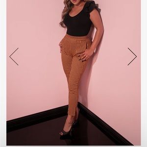 CIGARETTE PANTS IN Pink GINGHAM - VIXEN BY MICHELINE PITT